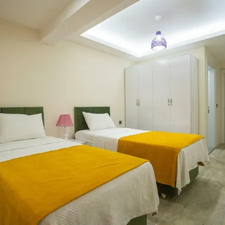• Jakuzili Mustakil Havuzlu Lux Yeni Bati Villasi 페티예